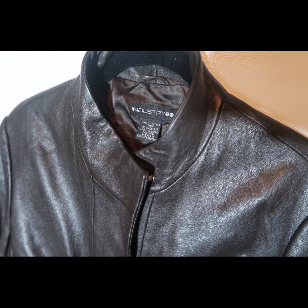 Leather Jacket - Picture 5 of 8
